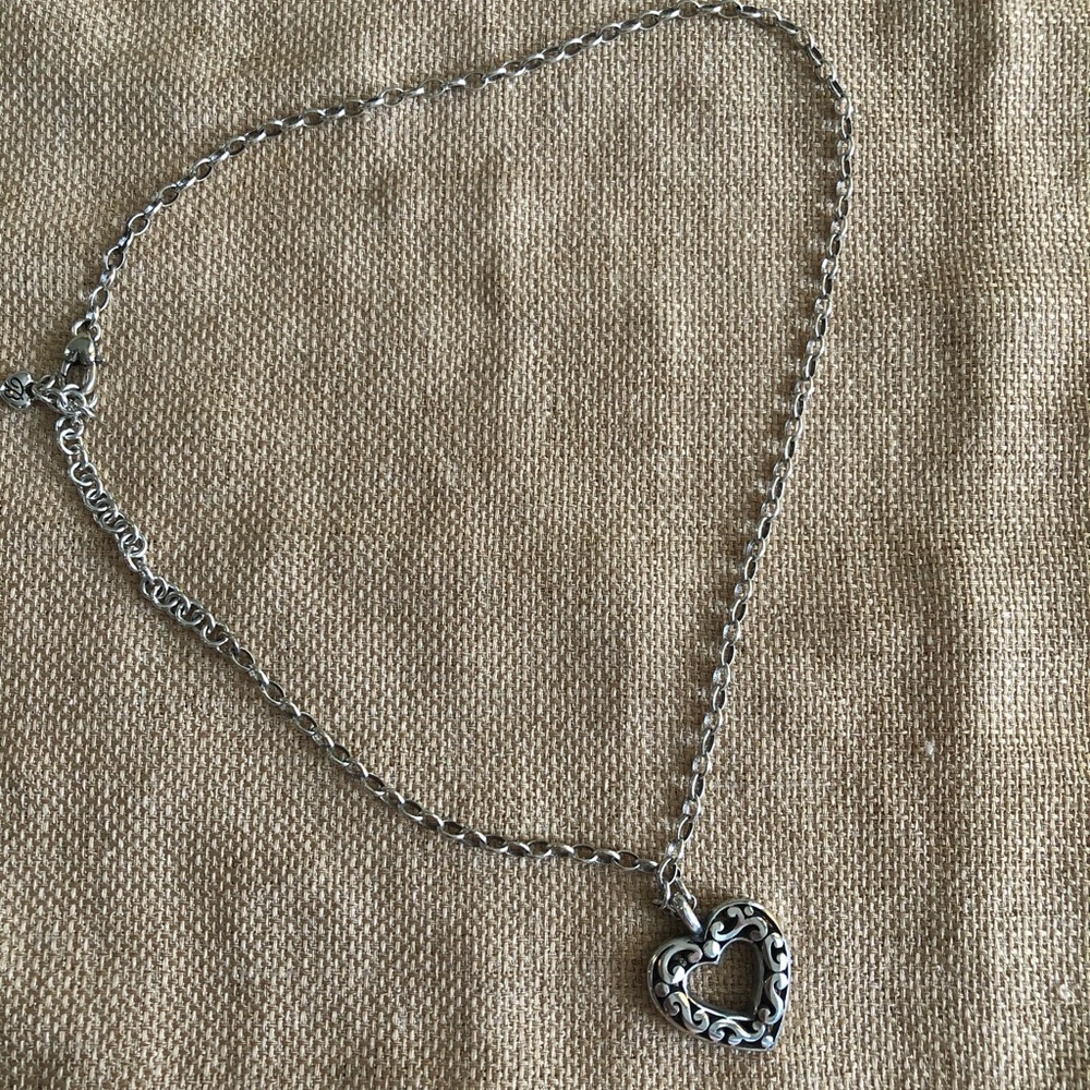 STERLING SILVER BRIGHTON NECKLACE! 💛